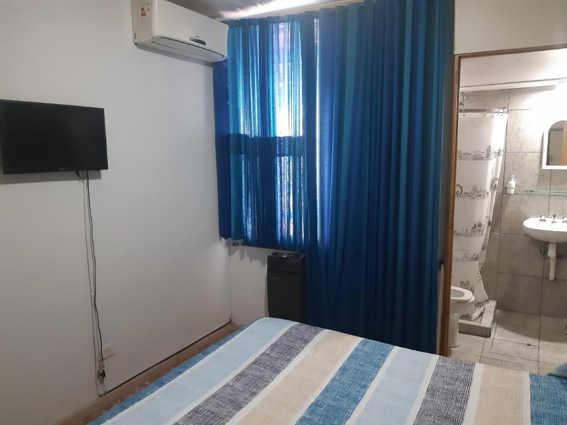 Hostel Otro Mundo Capdevila エクステリア 写真