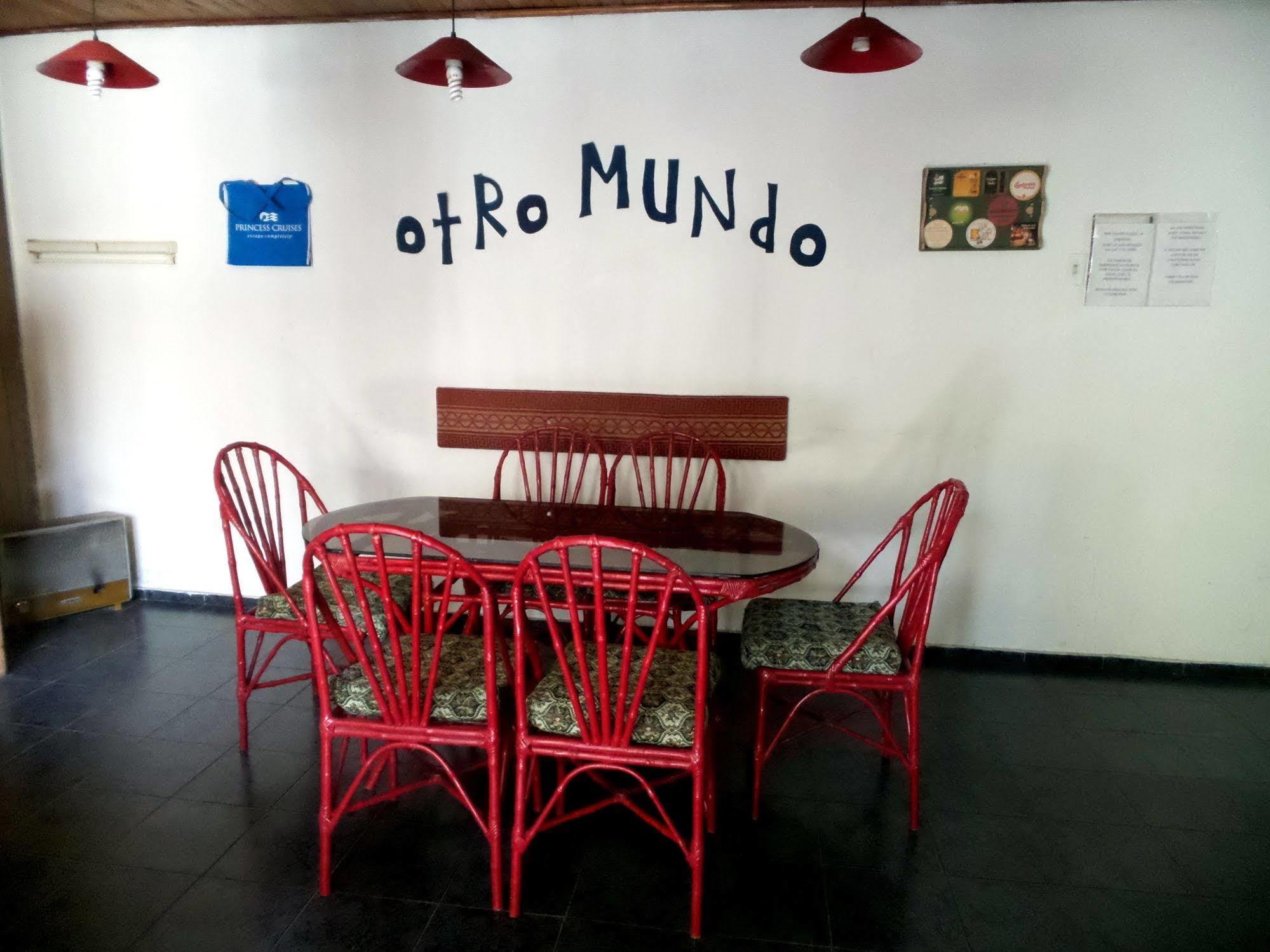Hostel Otro Mundo Capdevila エクステリア 写真
